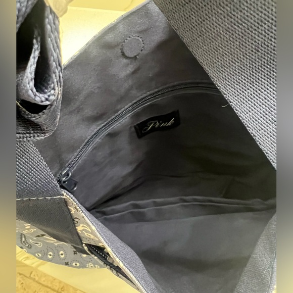 Victoria’s Secret Pink Blue Bandana Tote Bag - Picture 4 of 6